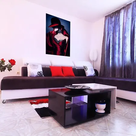 Panorama Imperial Penthouses & Maisonettes Μπαλτσίκ
