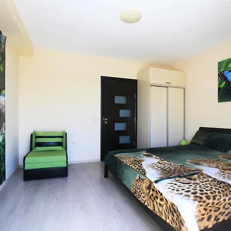 Panorama Imperial Penthouses & Maisonettes Apartamento