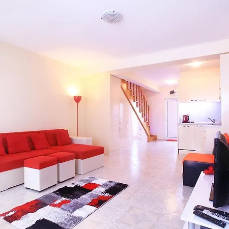 Panorama Imperial Penthouses & Maisonettes * Μπαλτσίκ