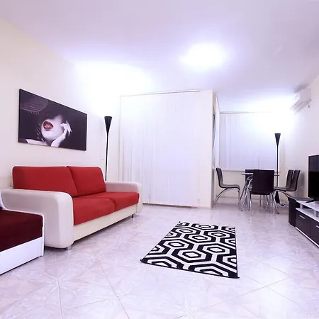 Panorama Imperial Penthouses & Maisonettes *