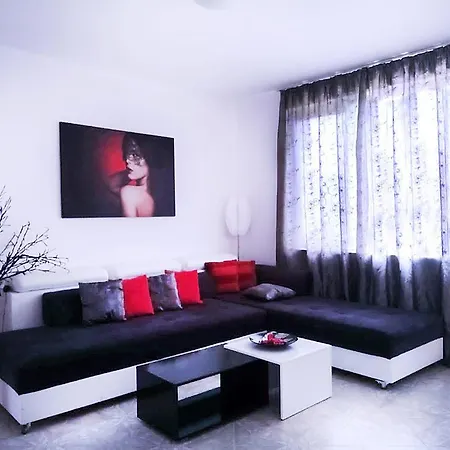 Panorama Imperial Penthouses & Maisonettes Μπαλτσίκ